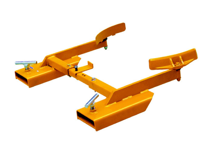 Adjustable 455kg Forklift Drum Grabber With Heavy Duty Steel Construction